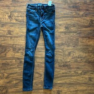 Hollister w23/L28 size 00R